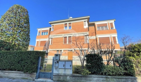Ville, villette e bifamigliari in vendita a Chiari