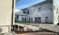 Negozi, uffici e licenze in vendita a Chiari