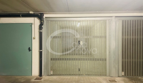 Capannoni, box e depositi in vendita a Chiari