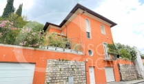 Ville, villette e bifamigliari in vendita a Brescia