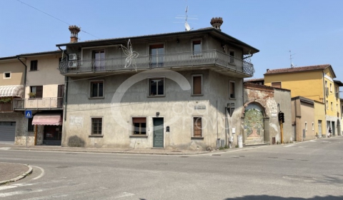 Ville, villette e bifamigliari in vendita a Roccafranca