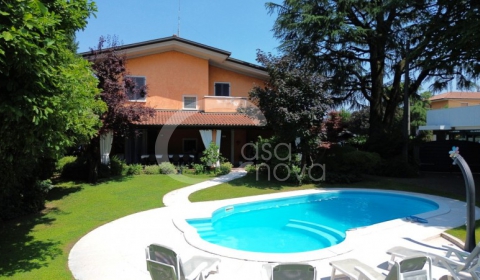 Ville, villette e bifamigliari in vendita a Chiari