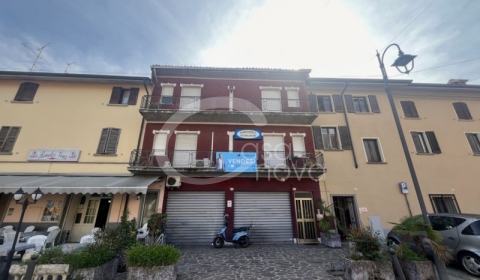 Appartamento in vendita a Urago d'Oglio