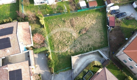 Cascine, rustici e terreni in vendita a Palazzolo sull’Oglio