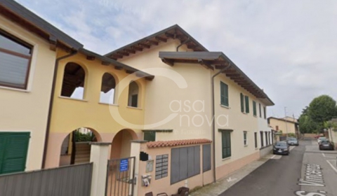 Appartamento in vendita a Rovato