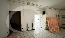 Negozi, uffici e licenze in vendita a Chiari