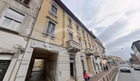 Appartamento in vendita a Brescia