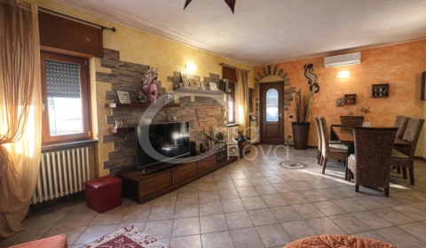 Appartamento in vendita a Pontoglio