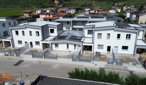 Ville, villette e bifamigliari in vendita a Coccaglio