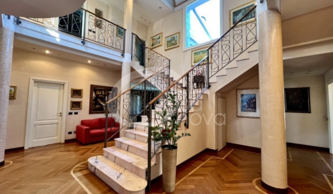 Ville, villette e bifamigliari in vendita a Comezzano-Cizzago