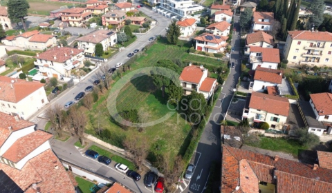 Cascine, rustici e terreni in vendita a Coccaglio