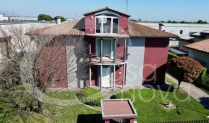 Ville, villette e bifamigliari in vendita a Comezzano-Cizzago