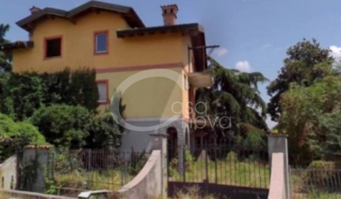 Ville, villette e bifamigliari in vendita a Pontoglio