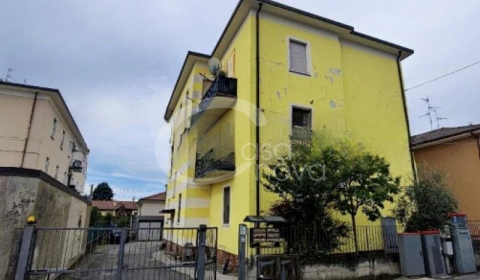 Appartamento in vendita a Rovato