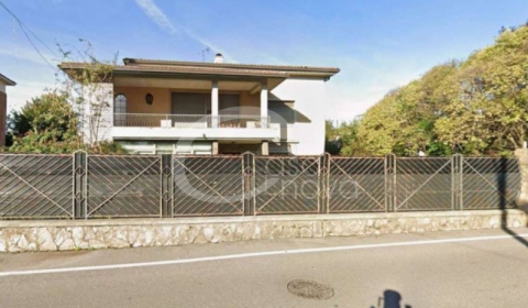 Appartamento in vendita a Rezzato